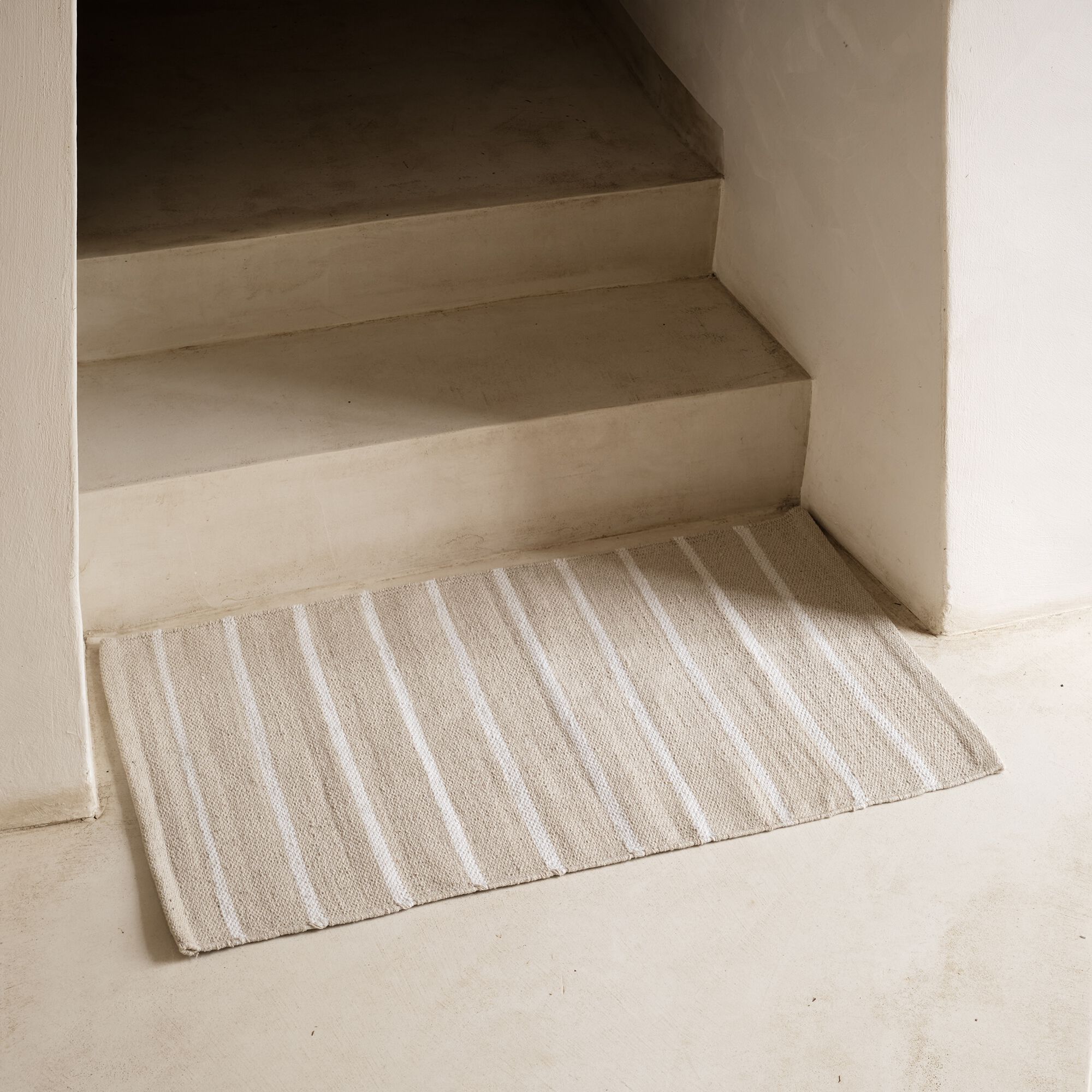 BAYA - Tapis en coton à rayure 50x80cm - beige