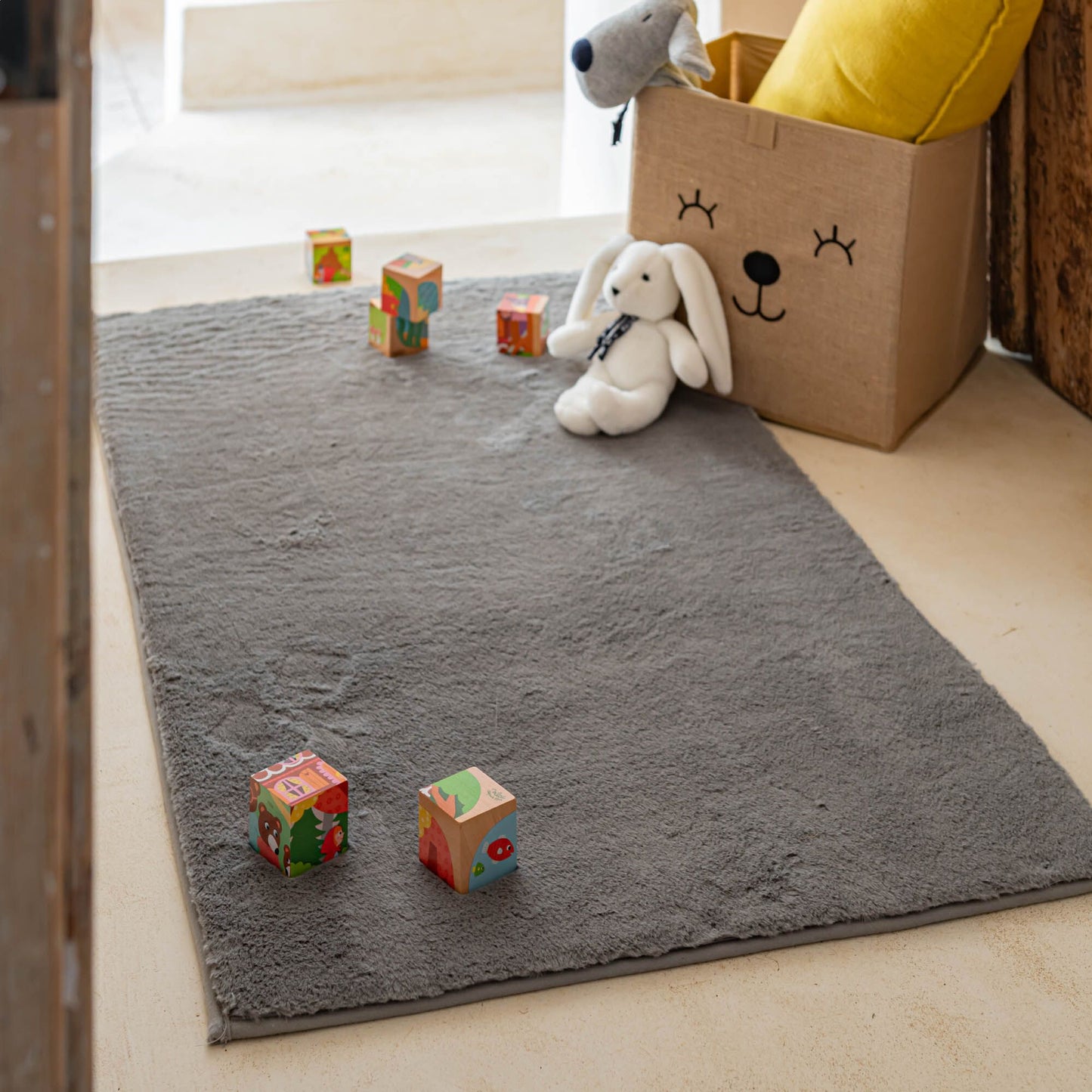ROBIN - Tapis imitation fourrure - gris restanque 60x110cm