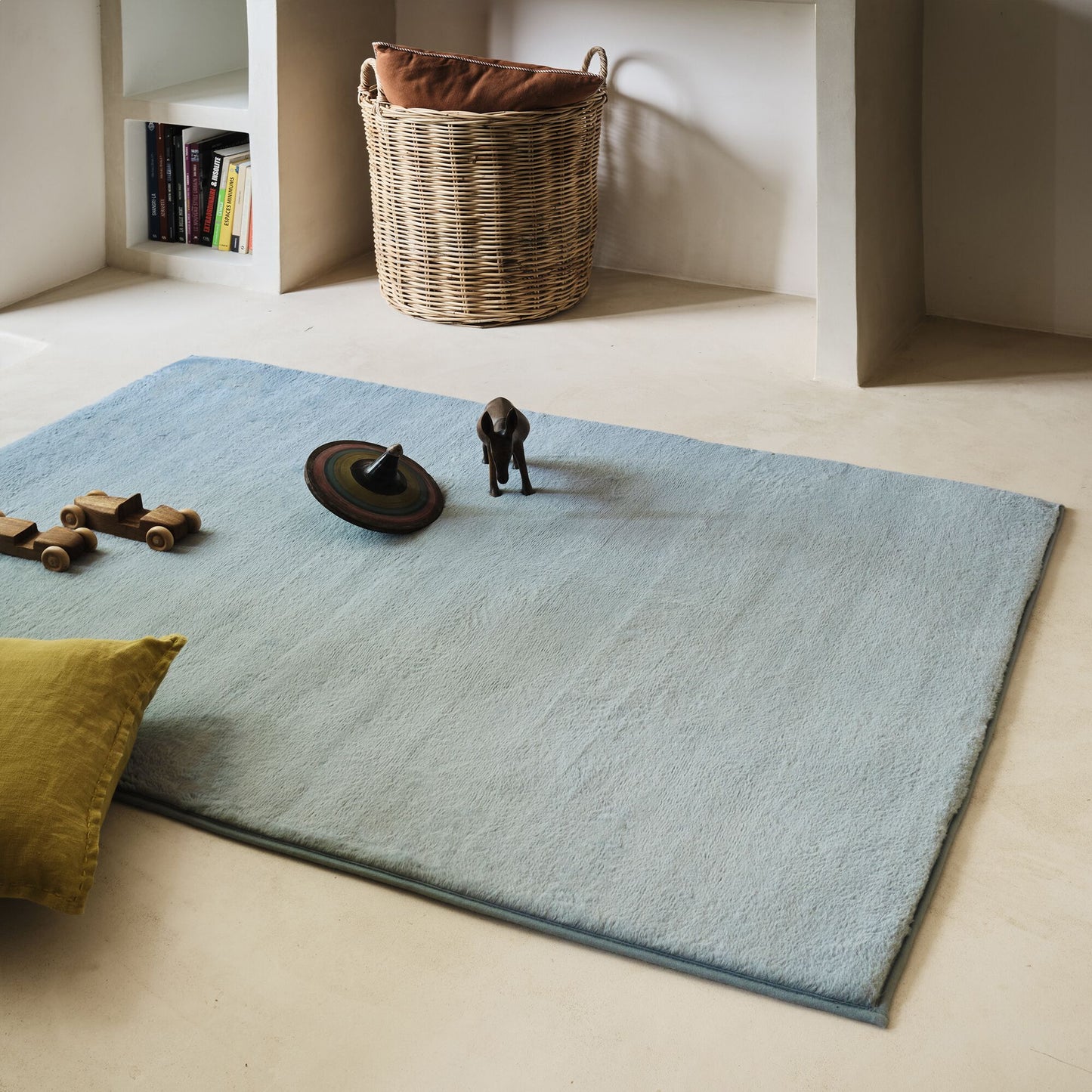 ROBIN - Tapis imitation fourrure - bleu calaluna 100x150cm