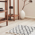 GOHAR - Tapis de bain en coton tufté - blanc et noir 50x80cm