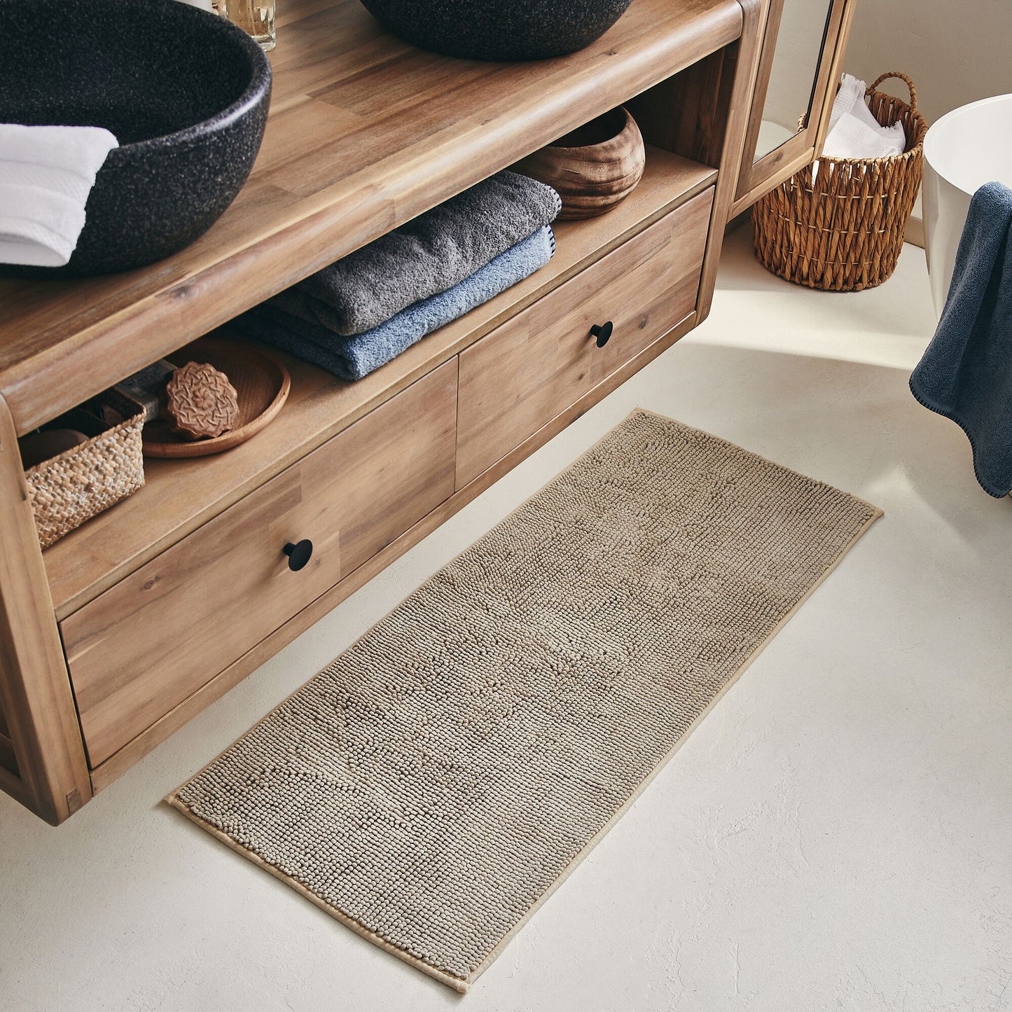 PICUS - Tapis de bain chenille en polyester - beige roucas 50x120cm