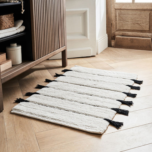 GOURDON - Tapis de bain à pompons en coton 50x80cm - blanc ventoux