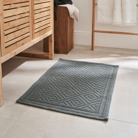 SADOU - Tapis de bain surpiquage losanges en coton - vert cèdre 50x70cm