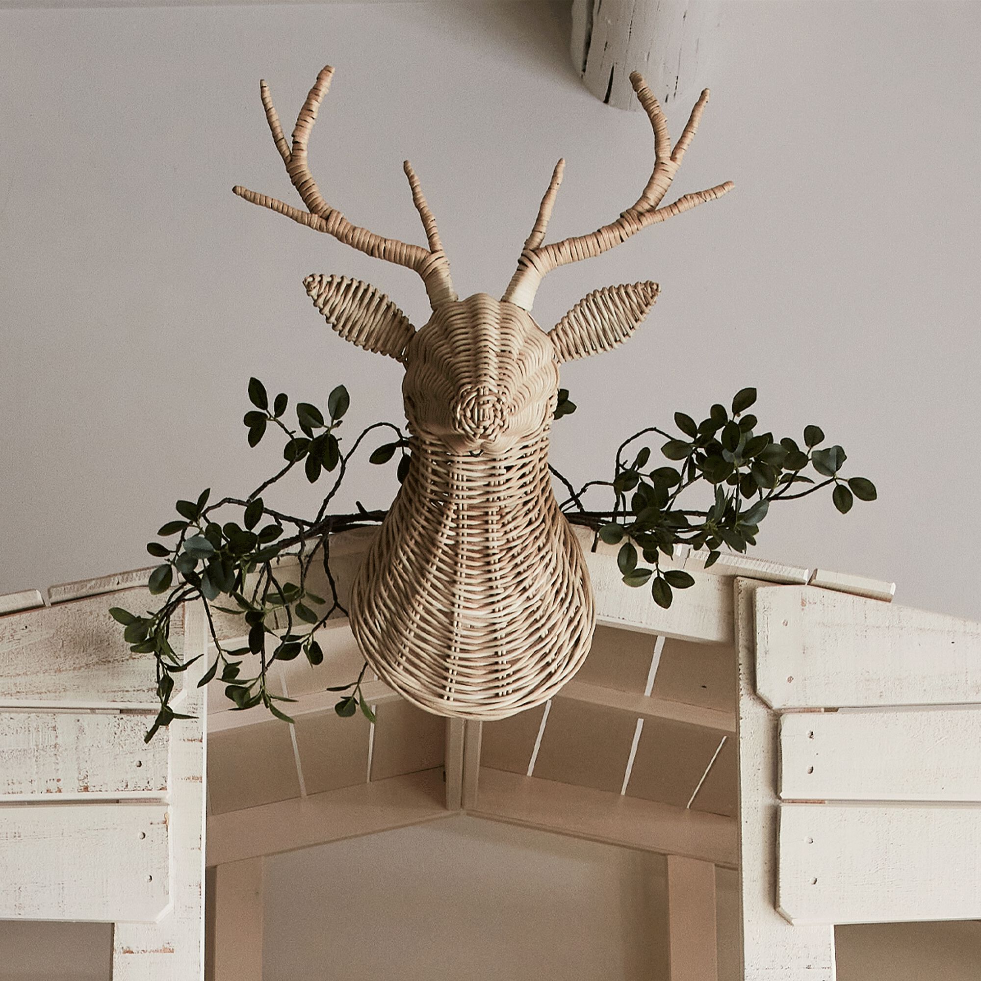 CHAVO - Déco cerf en rotin H53cm