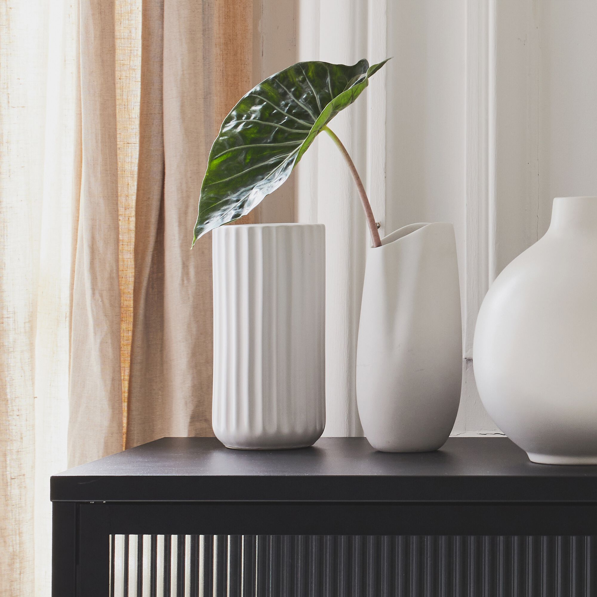 BAFRA - Vase contemporain en céramique H21cm - blanc