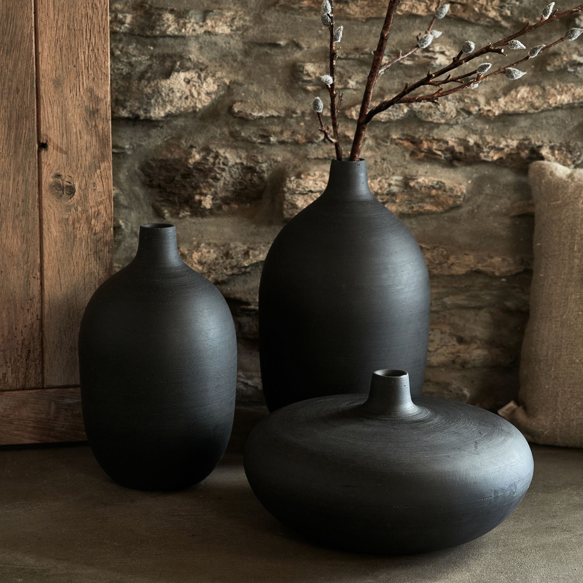 CALCIS - Soliflore en polystone effet béton H25,5cm - noir