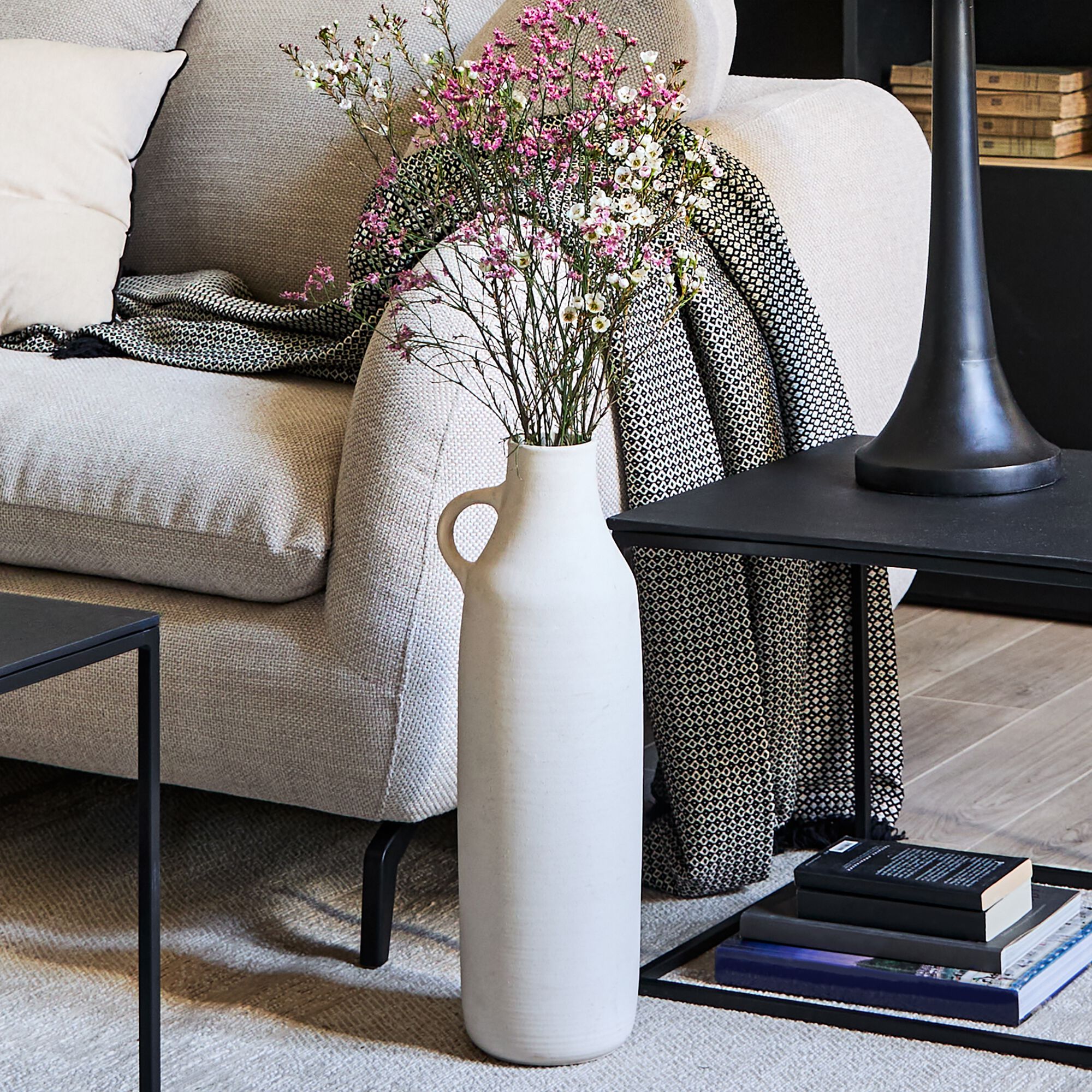 KAMU - Vase pichet en faïence H51cm - blanc
